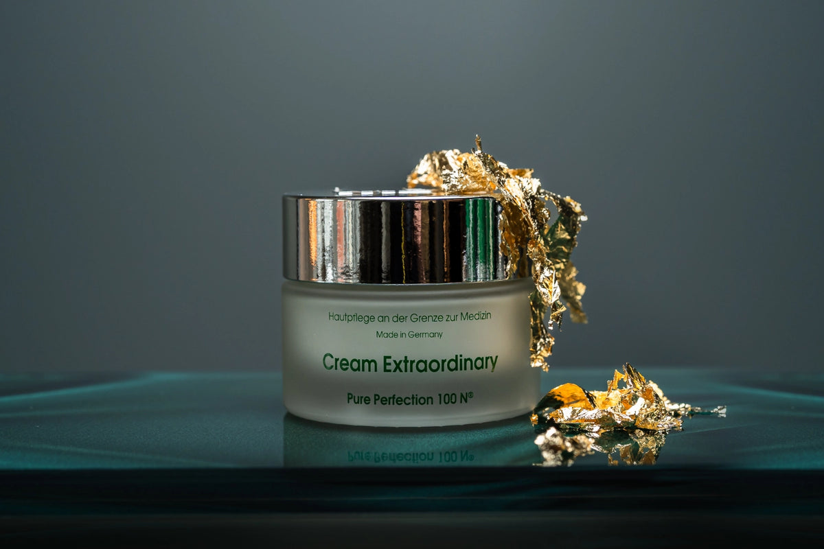 The Golden Eye — BEYONDSKIN Holistic Medspa Zürich
